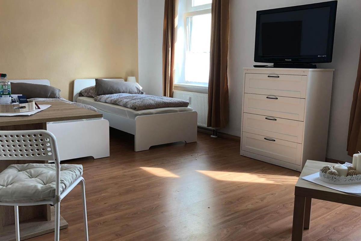Ferienwohnung In Zwickau Extérieur photo