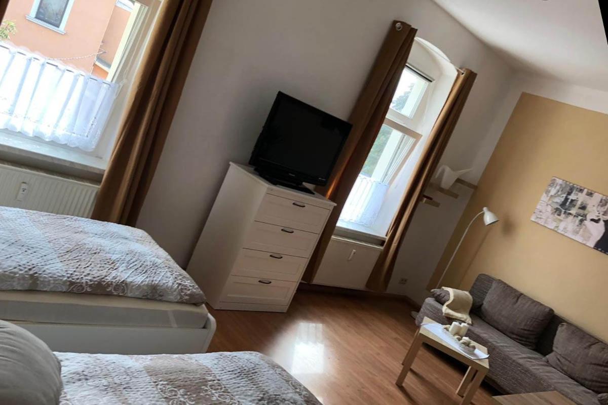 Ferienwohnung In Zwickau Extérieur photo